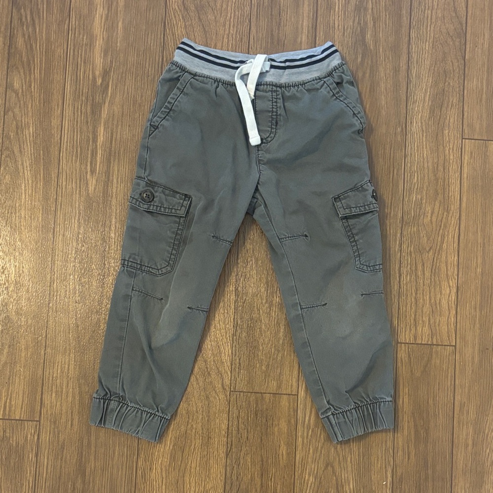 Cat & Jack Gray Cargo Joggers Size 3T